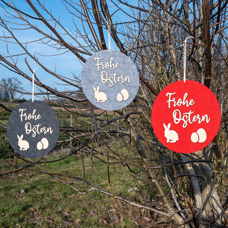 Türschild „Frohe Ostern” aus Holz-Filz-Kombination